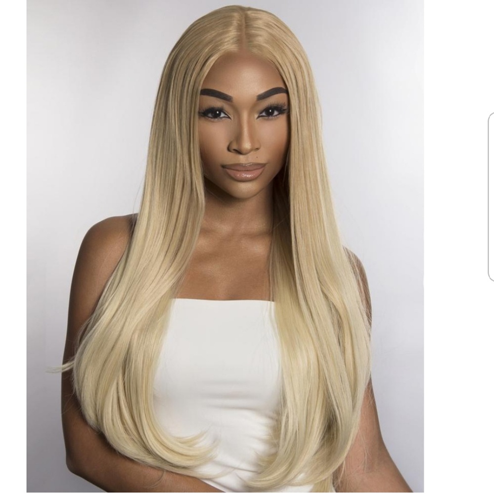 Bellami synthetic wig 26 inch